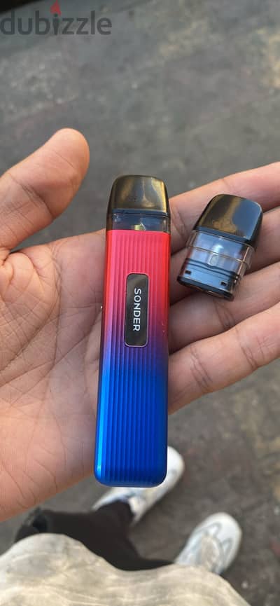 فيب sonder Qمحتاجه كاردش جديد هي معاها اتنين بس مش شغالين