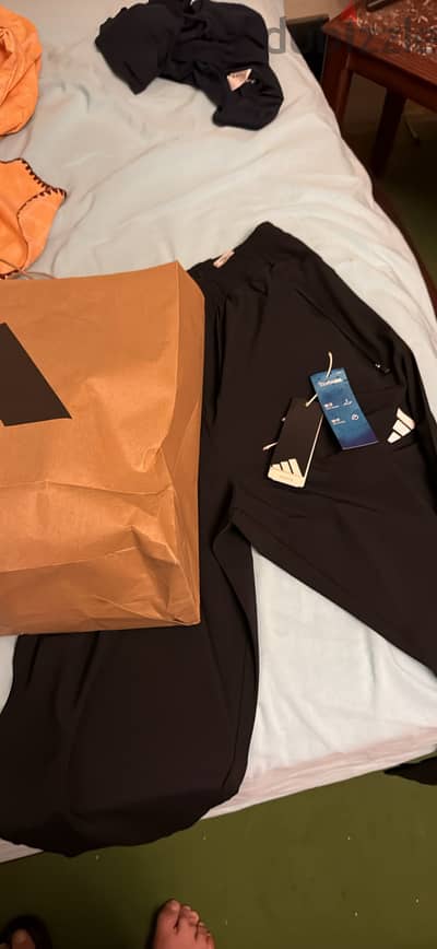 Adidas sweatpants new original