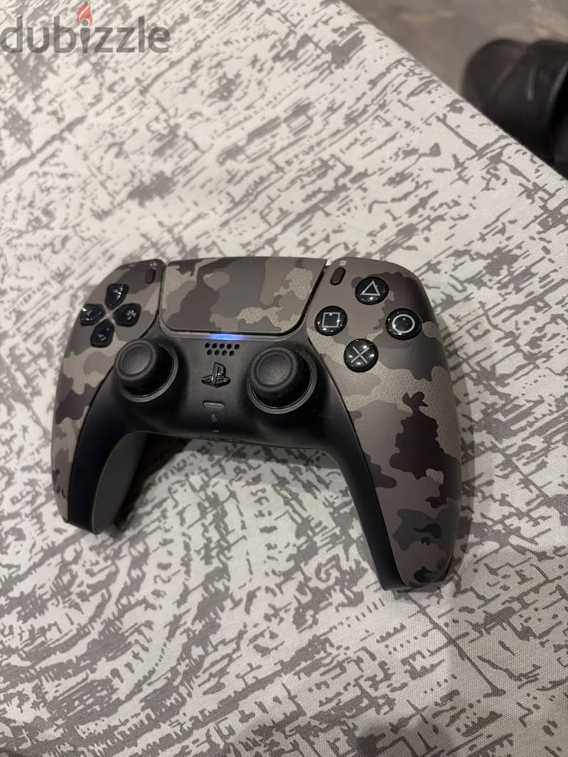 Used ps5 controller 1