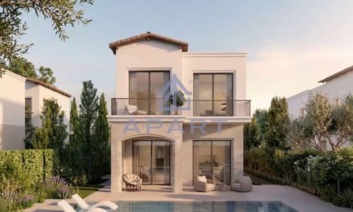 Town-Villa Directly on Marina in Ras El-Hekma, Installments