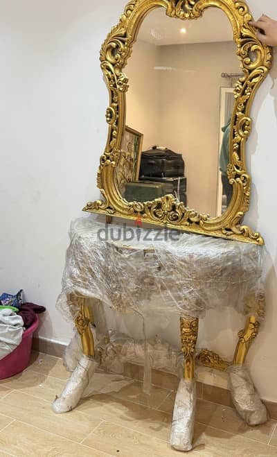 كونسول كلاسيك ايطالي انيق