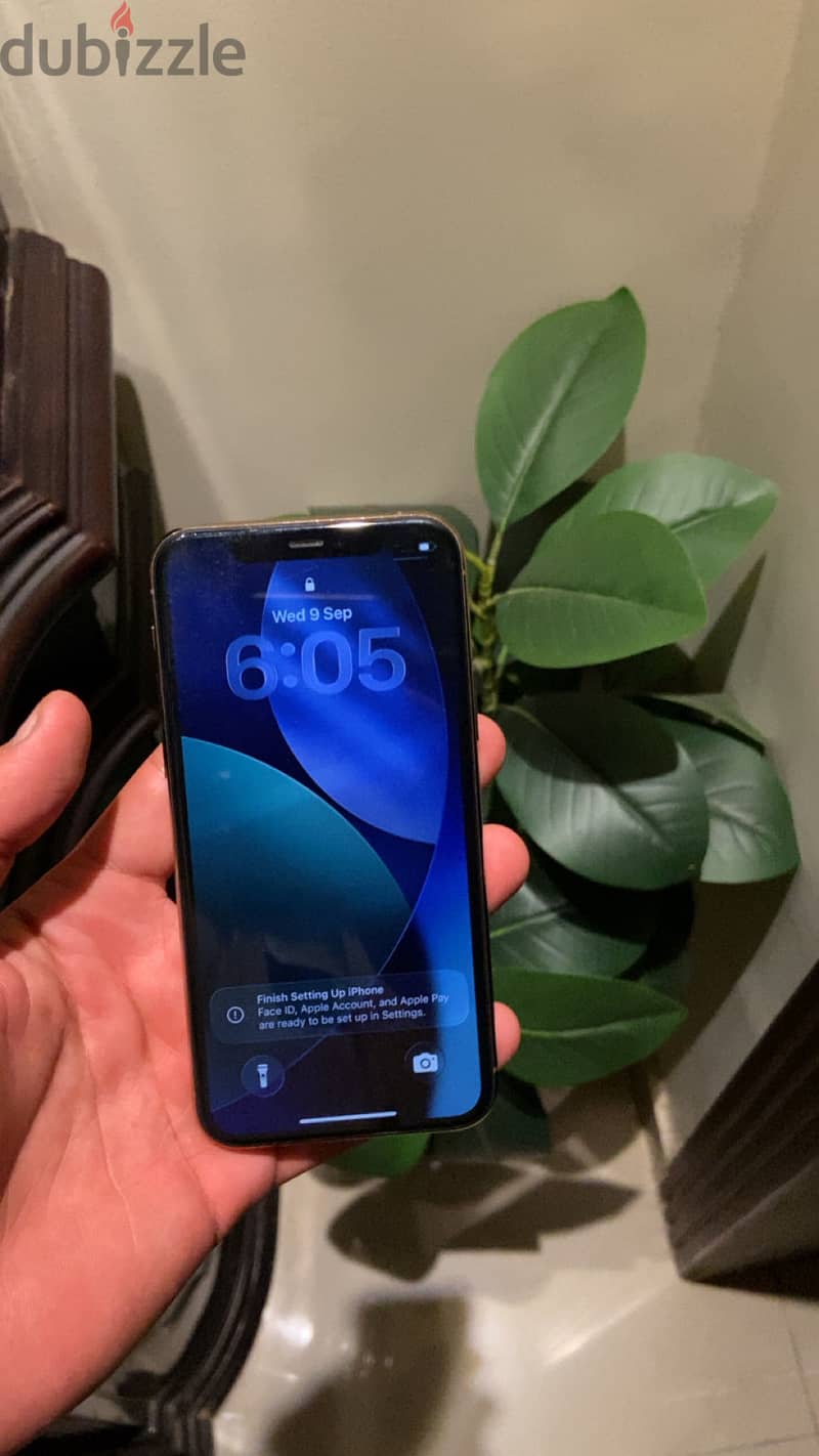 Apple - iPhone 11 Pro 1