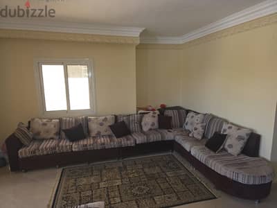 ركنةعمولة  خشب زان مستعملة