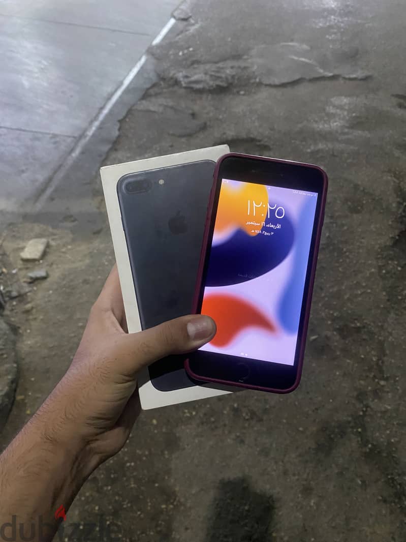 Apple - iPhone 7 Plus 1