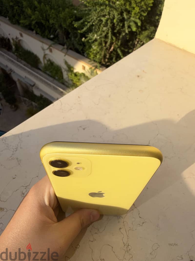 Apple - iPhone 11 3