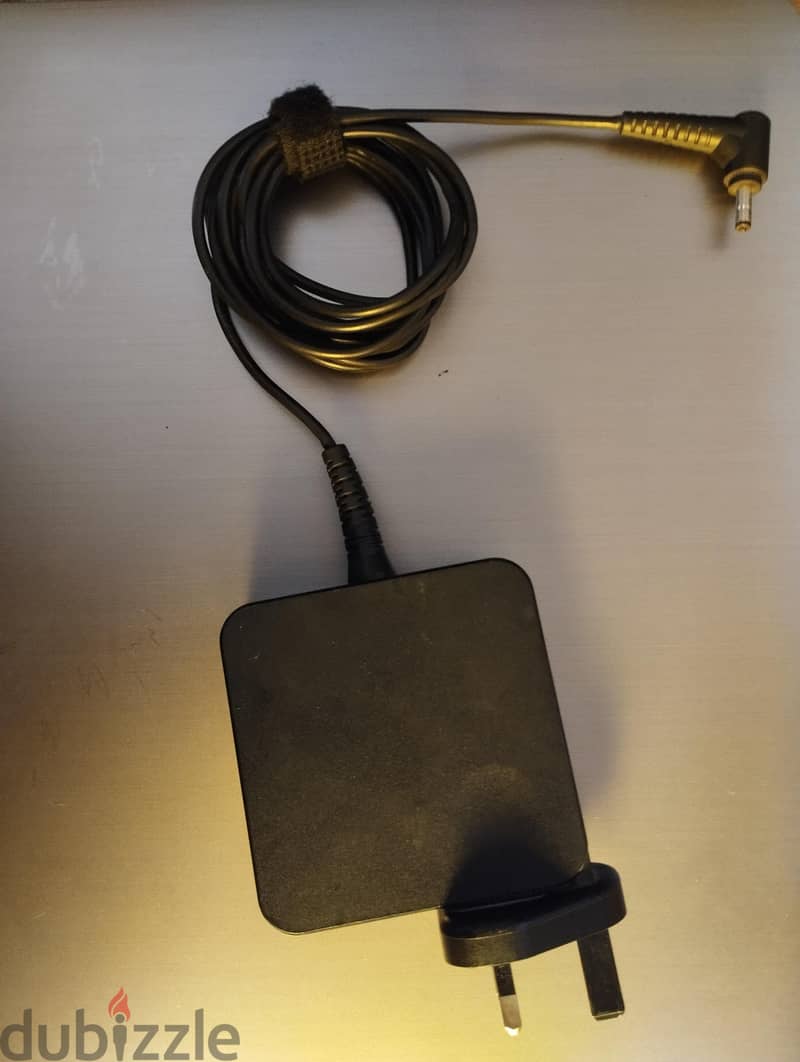 Lenovo ideapad 3 15ADA6 5