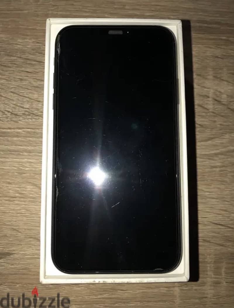 Apple - iPhone XR 2