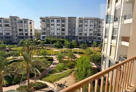 للبيع شقه دابل فيو علي لاجون في أحدث لونش في كمبوند هايد بارك التجمع الخامس hyde park new cairo compound بجوار ( ميفيدا )