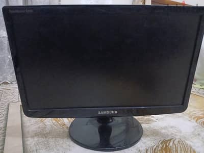 شاشة samsung 19 syncmaster sa10 بوصة سامسونج كمبيوتر وتلفزيون