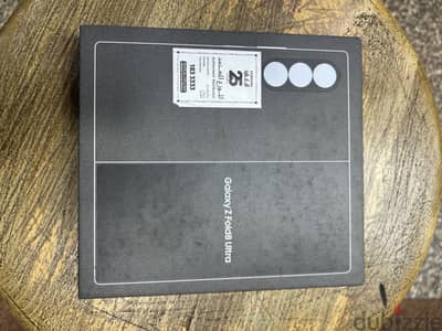 Galaxy Z Fold 8 Ultra dual sim 256G Black جديد متبرشم