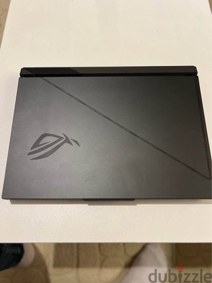 Asus rog strix g16 1