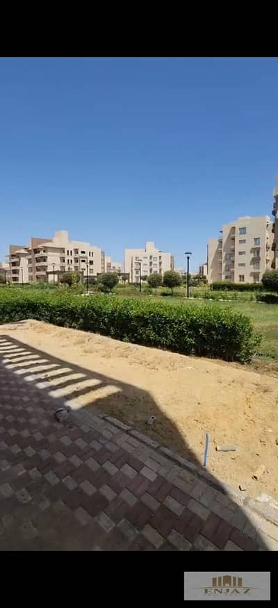 220m² Apartment in Wessal – Ground floor Floor – Wide Garden View
