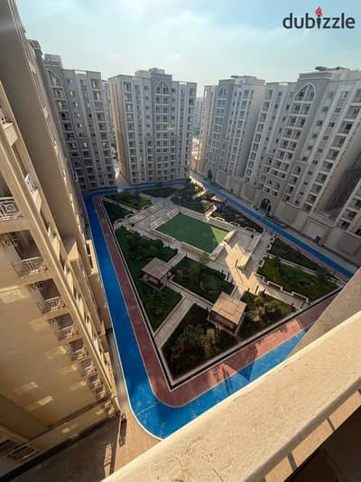 Apartment available for immediate handover in the Al-Waha View compound (Al-Waha District, Nasr City)—ready for occupancy or investment. Offered with