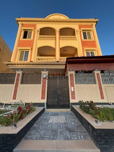 I own a 215 sqm apartment with a garden view in the Jasmine Villas 3