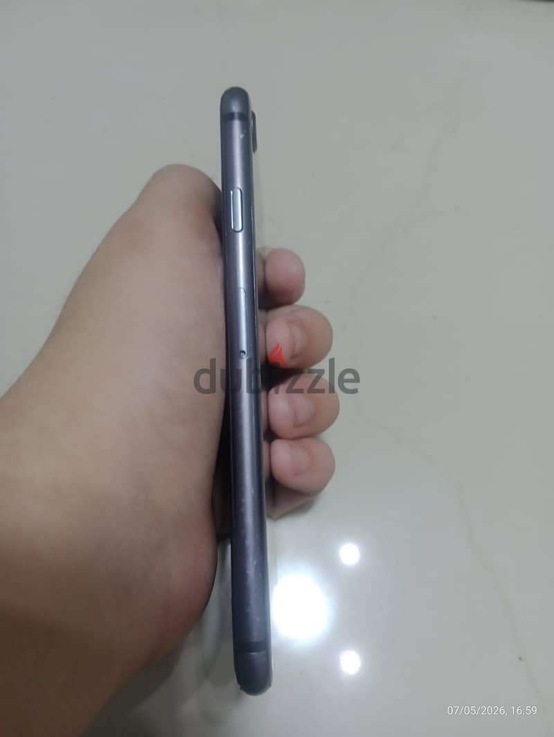 Apple - iPhone 8 3