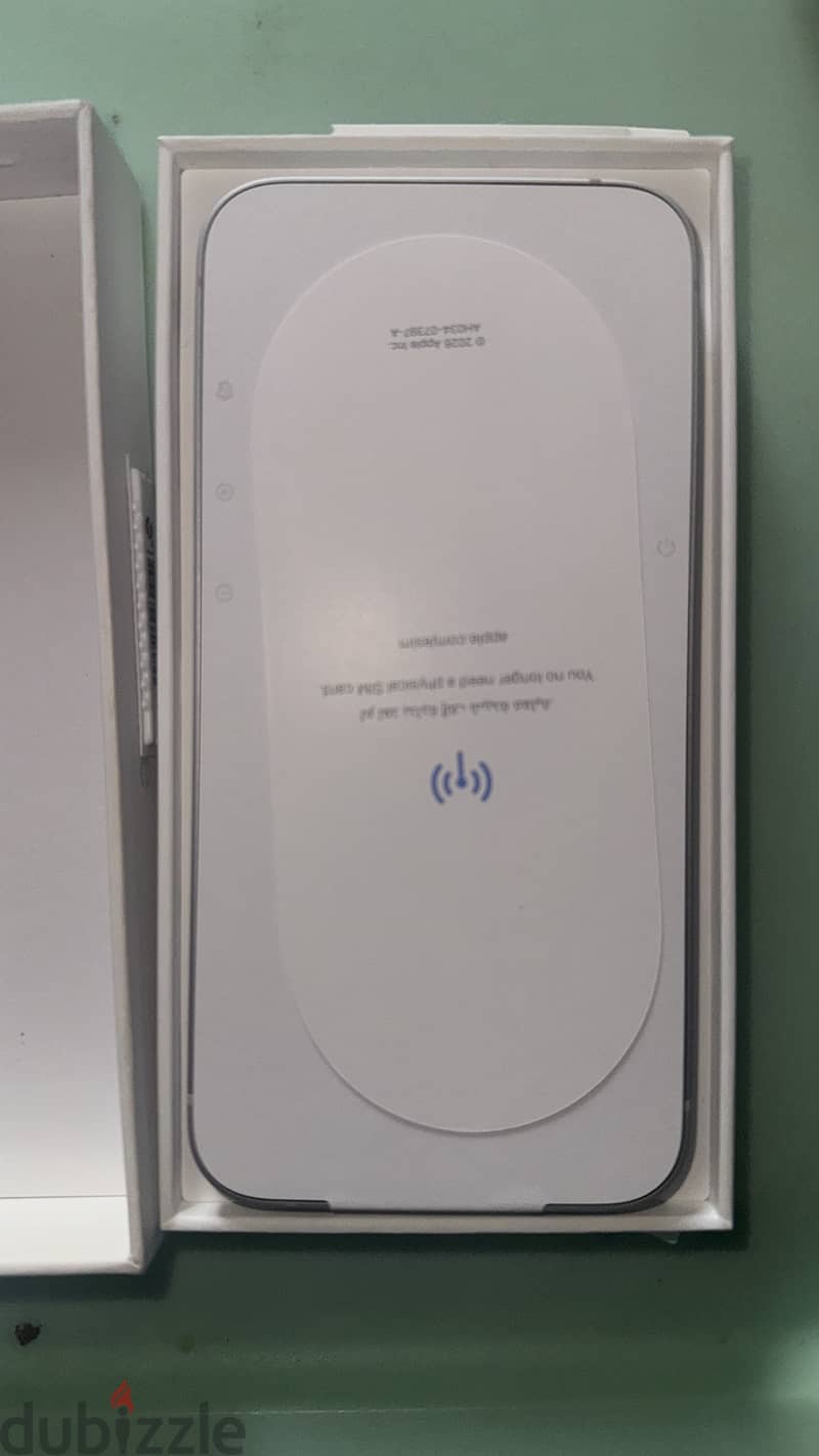 IPhone 17e - 256gb - brand new 1