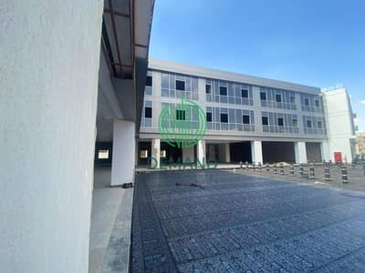 Office 114 sqm superlux for rent in piazza 59 mall directly on main street  next to the Zayed Dunes compound