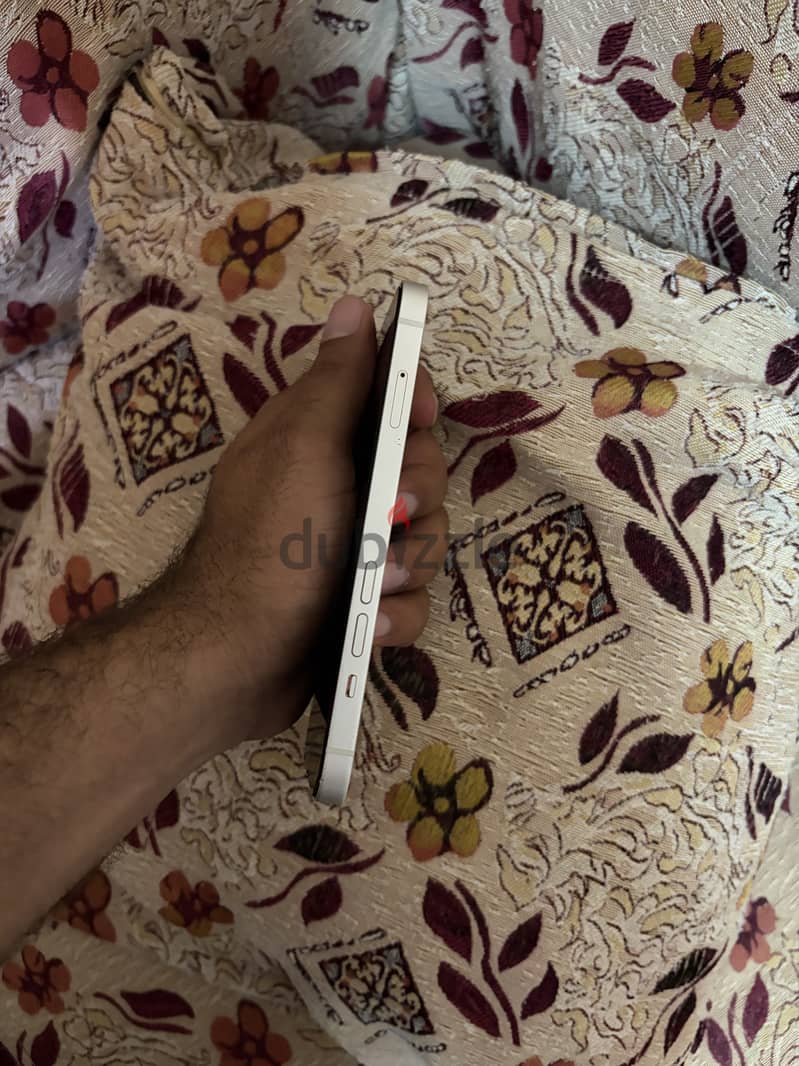 Apple - iPhone 13 1