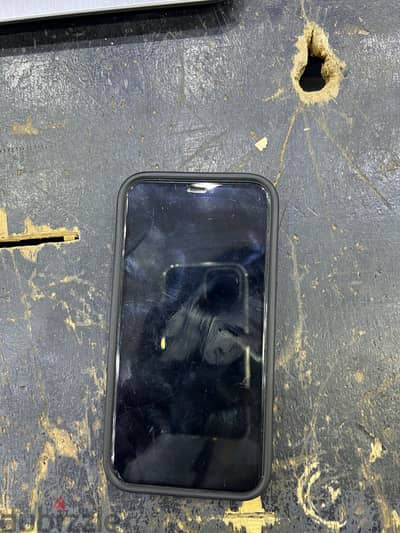 Apple - iPhone 11