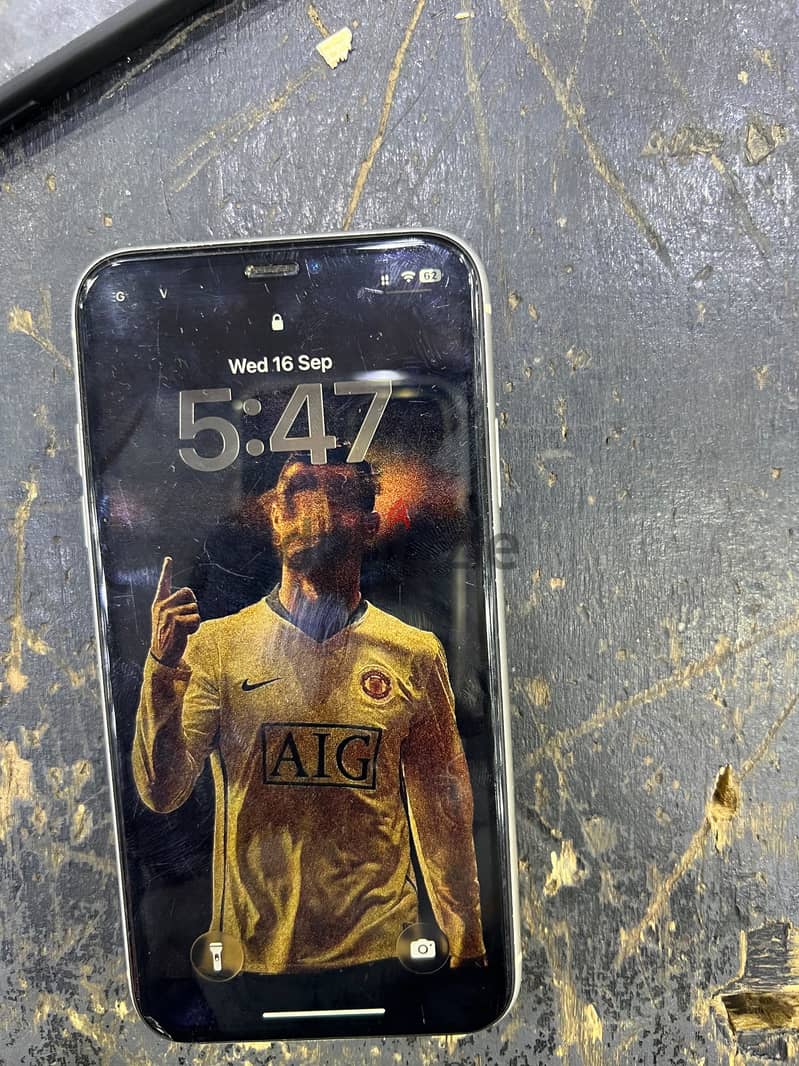 Apple - iPhone 11 2