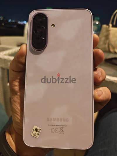 سامسونج ايه 37