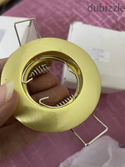 اسبوطات اضاءه