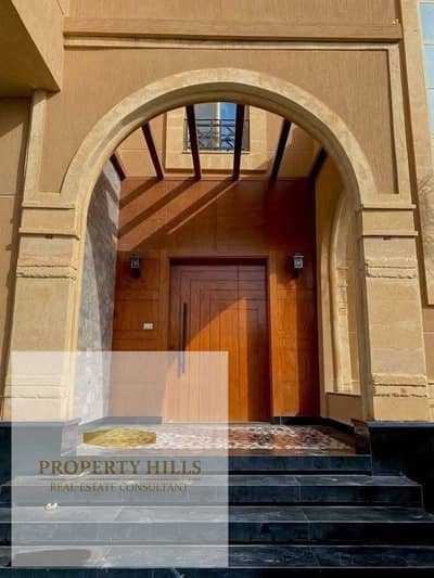 Villa for Sale in Golden Square Installments Over 9 Years Minutes from Hyde Park Fifth Settlement