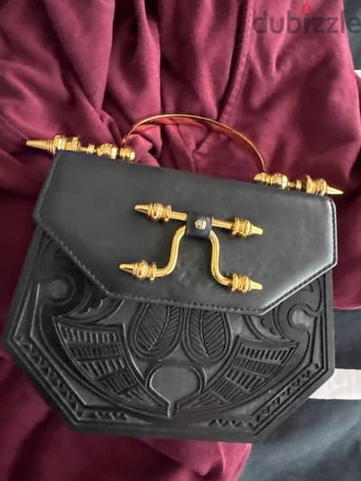 شنطة اللوتس (Lotus Bag)