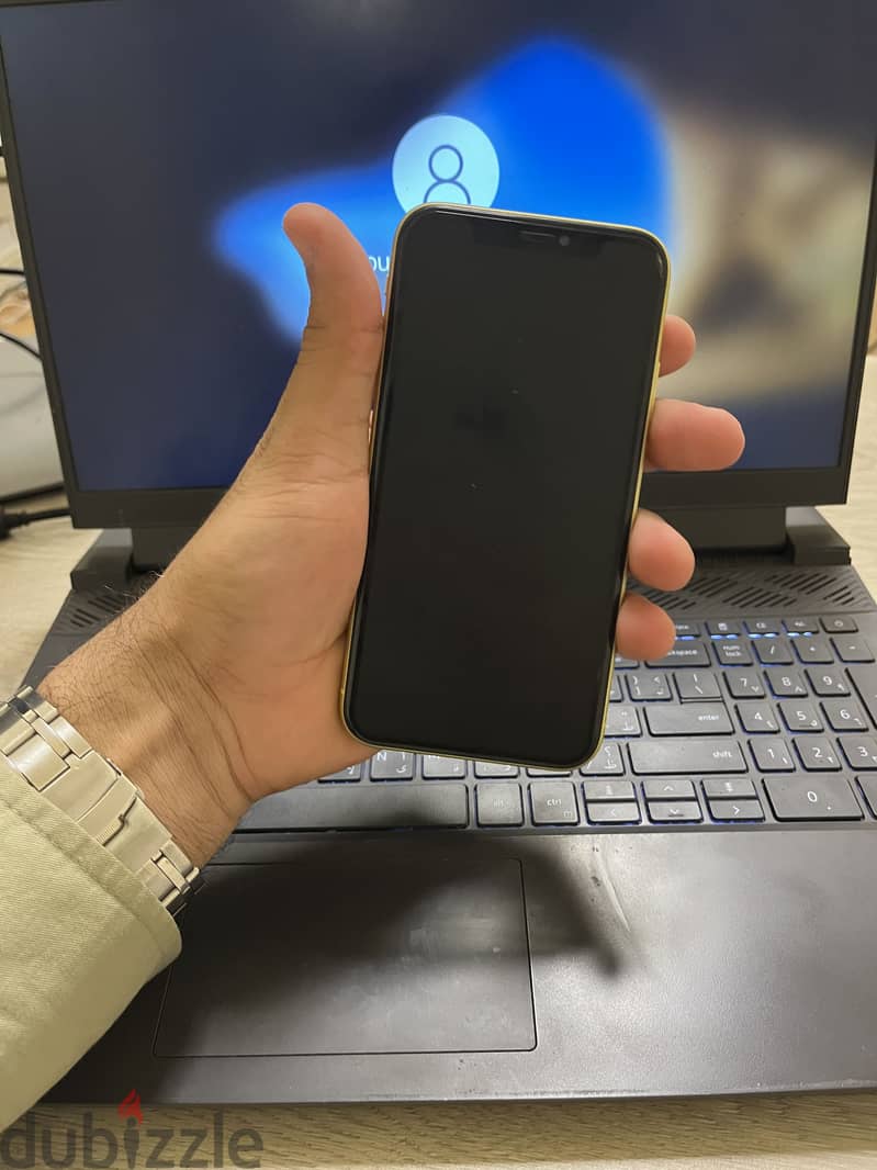 Apple - iPhone 11 2