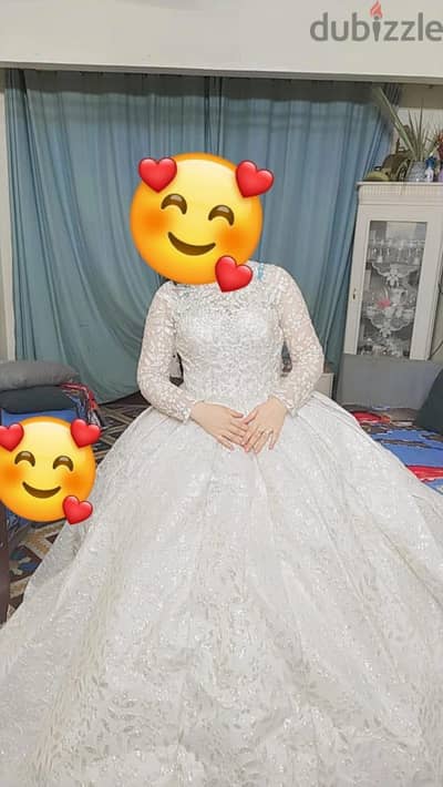 فستان زفاف