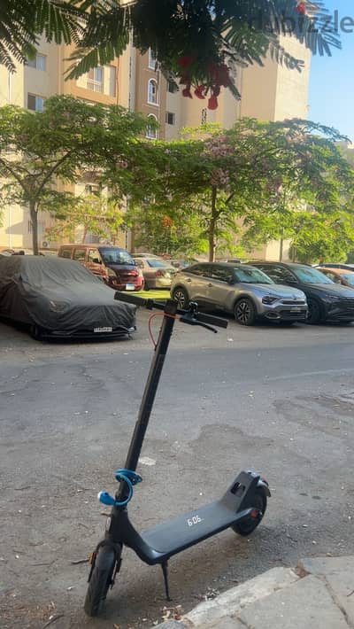 سكوتر شاومي ٤ لايت للبيع