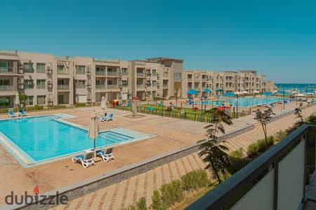 آخر شاليه على اللاجون مباشرة في أروما السخنة - 105م أرضي + 32م جنينة - مقدم 10% وتقسيط 10 سنين وخصم كاش 40%