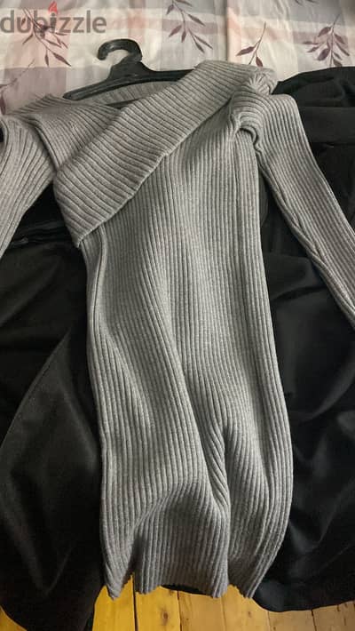 فساتين  سواريه اتلبست مره للبيع في مدينه نصر