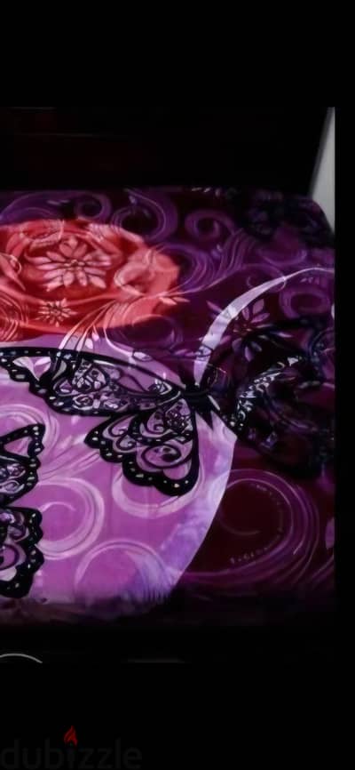 بطانية جولدن مون 10ك حالة زى الجديد