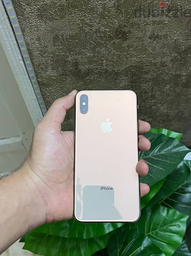 iphone xs max 2