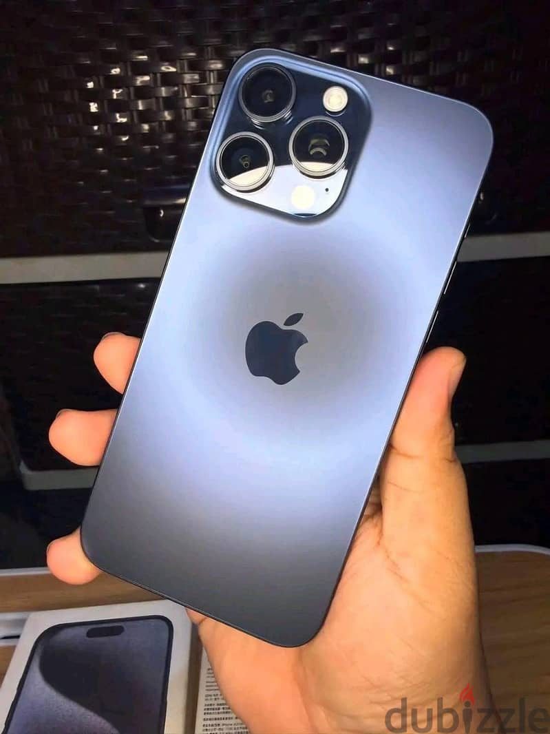 Apple - iPhone 15 Pro Max 1