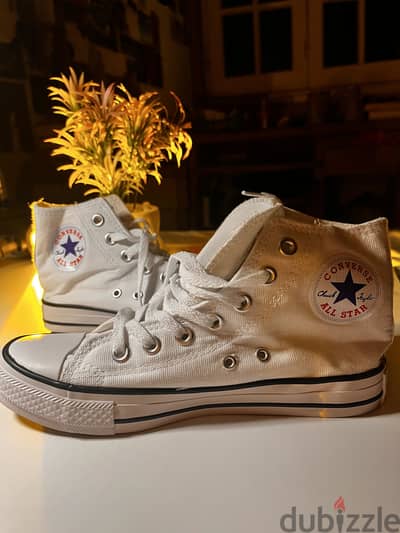 كونڤيرس ابيض white converse