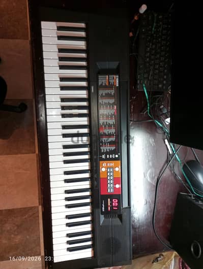 متاح باءذن الله اورج Yamaha psr F51