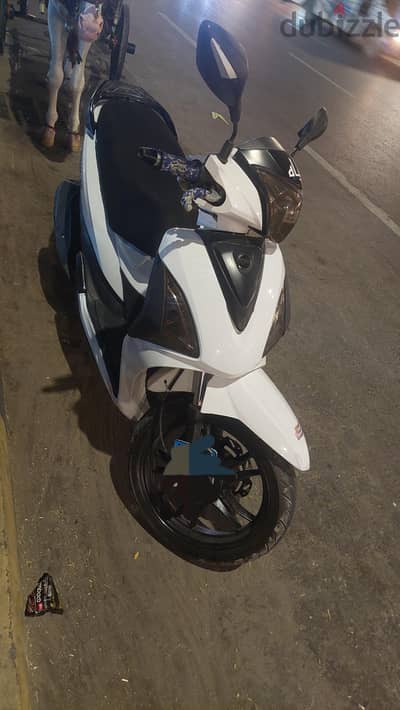 sym st model 2020 رخصة ٣ سنين