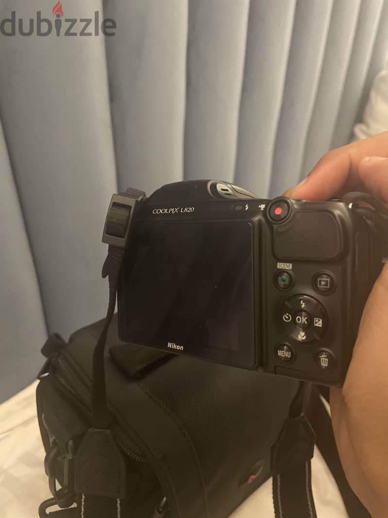 Nikon coolpix L820 1