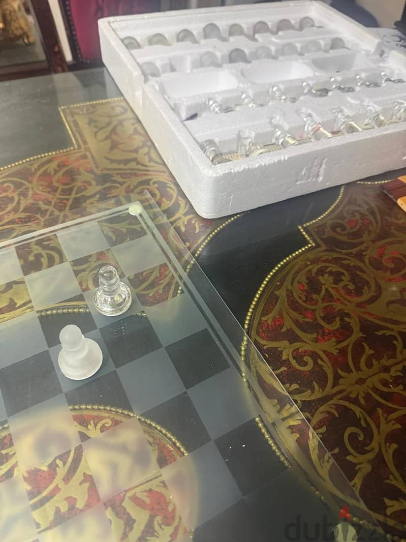 Glass chess 2