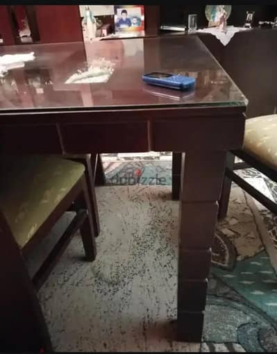 سفرة و٦كراسي
