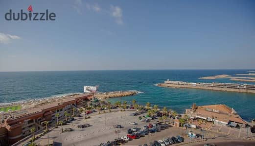 شقة للبيع عالبحر مباشر في جليم 265م عمارة حديثة