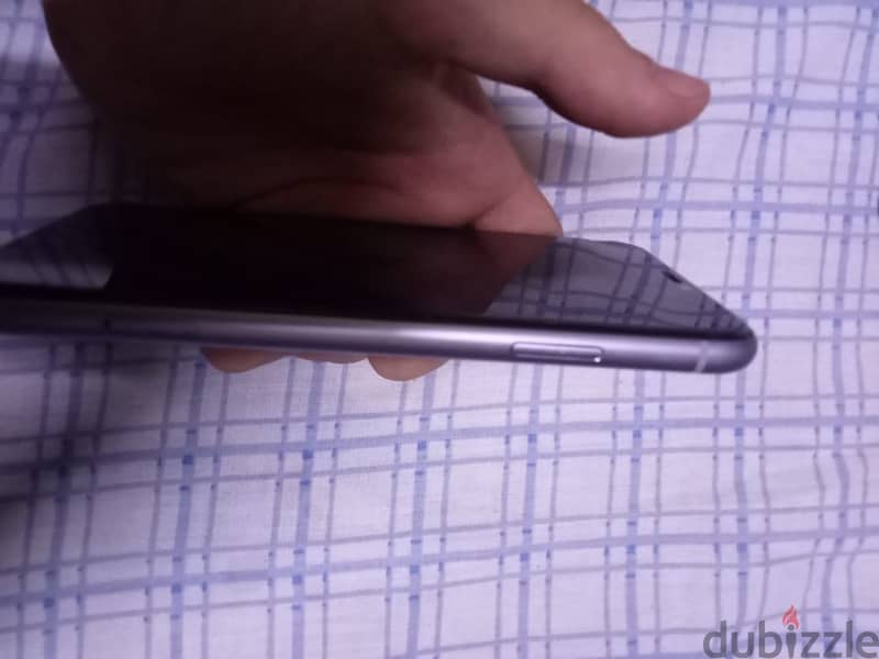 Apple - iPhone 11 1