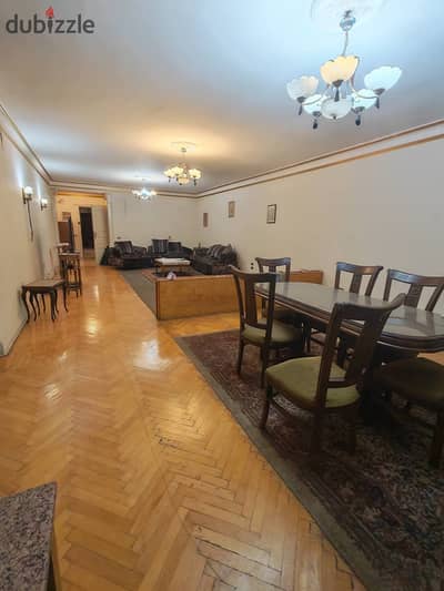 Apartment for sale 180m on the main Syria street at a bargain price