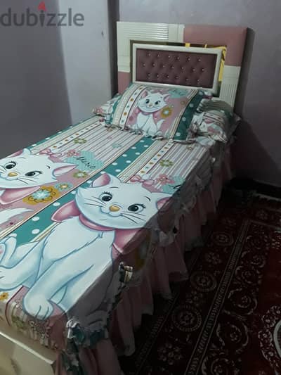 اثاث مستعمل
