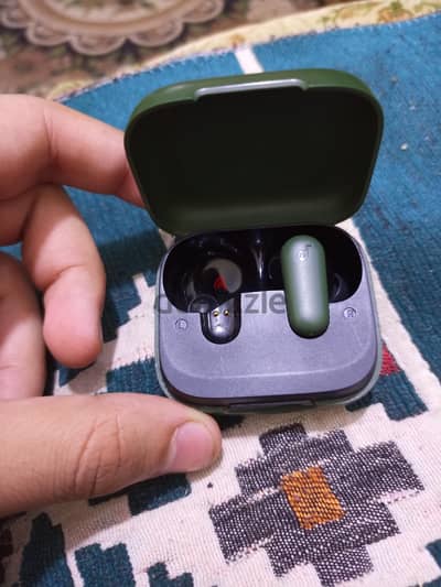 سماعة sound core 50i nc علبة + فرده يمين بس