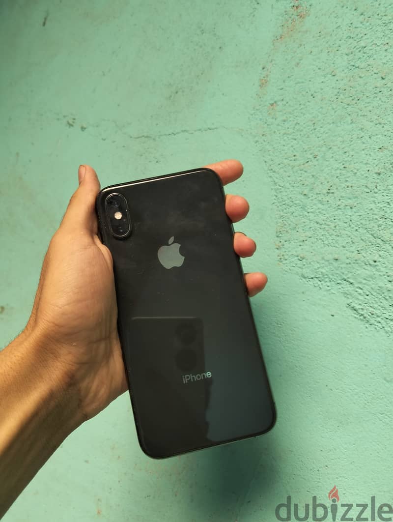 ‏iPhone XS 1