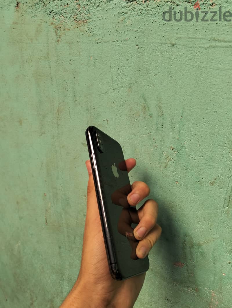 ‏iPhone XS 2