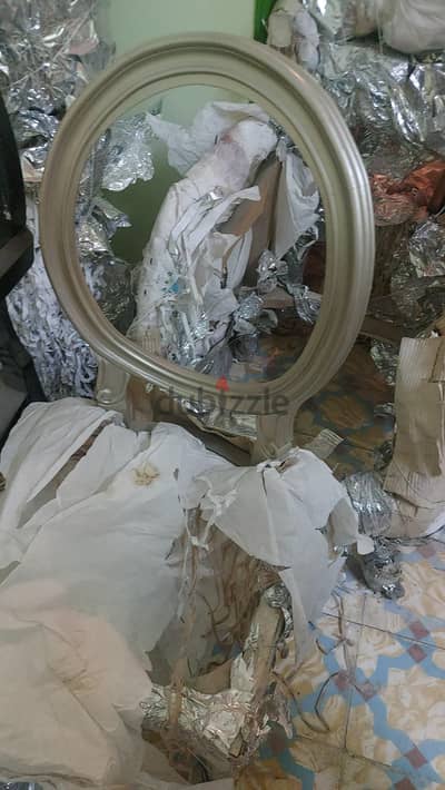 ثاث  للبيع بالجمله